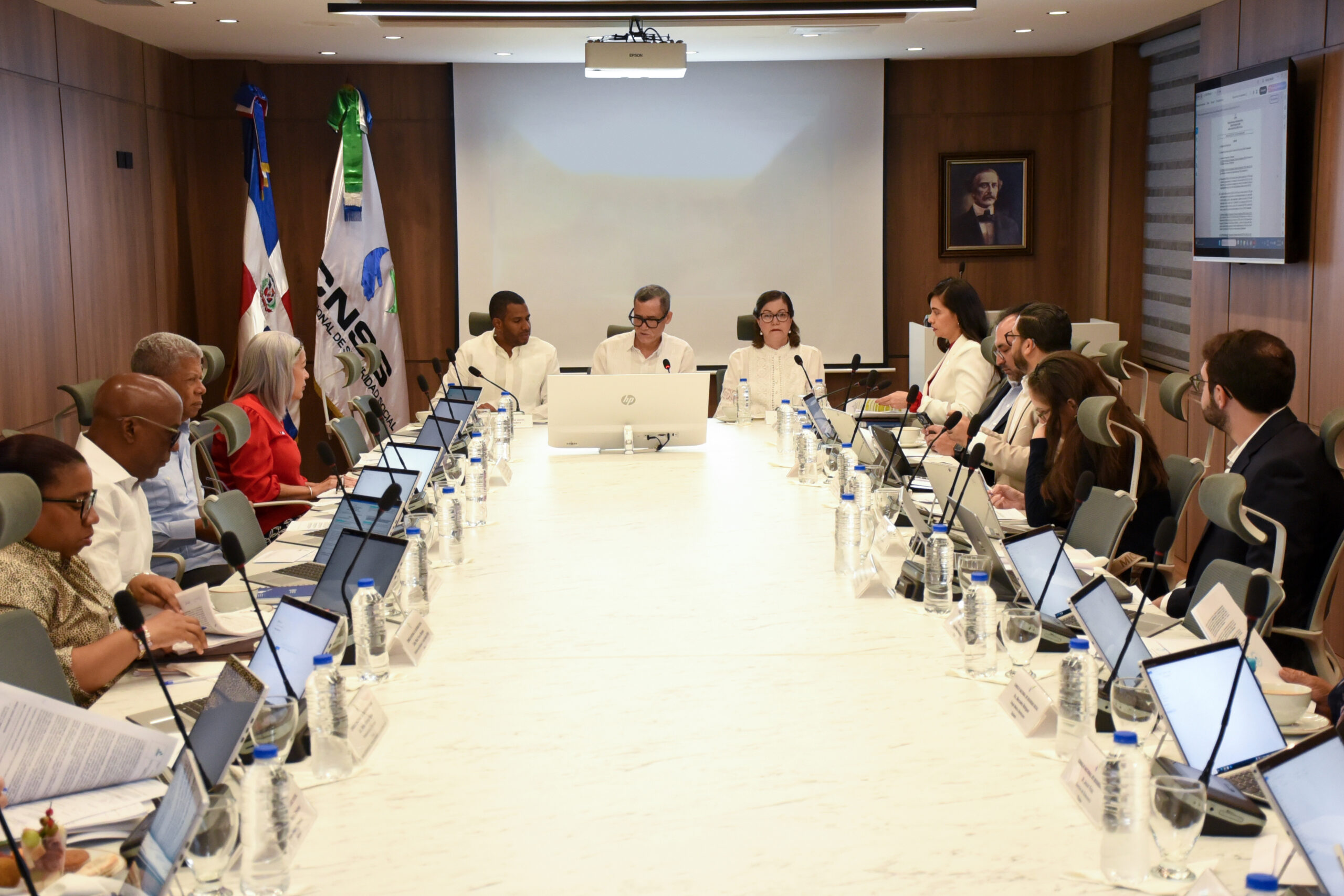 Reunión del Consejo Nacional de Seguridad Social.